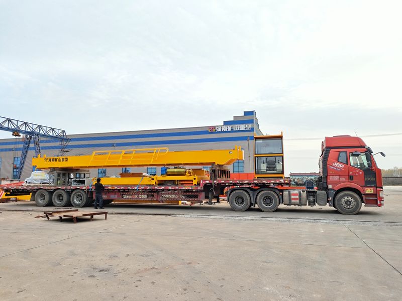 電動(dòng)葫蘆橋式起重機(jī)，發(fā)往河南洛陽(yáng)